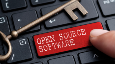 صورة كيف تستجيب تواقيع برامج مؤسسة Linux لهجمات سلسلة التوريد – CloudSavvy IT