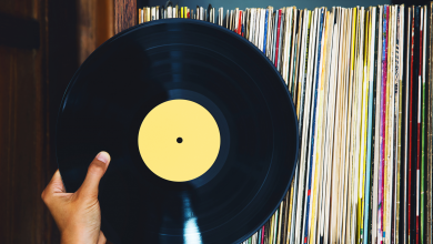 صورة أفضل 5 أماكن لشراء أسطوانات الفينيل عبر الإنترنت – مراجعة Geek
