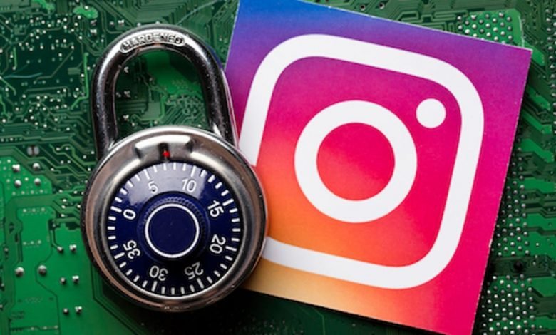 كيفية حذف جهات الاتصال الشخصية الخاصة بك من Instagram

